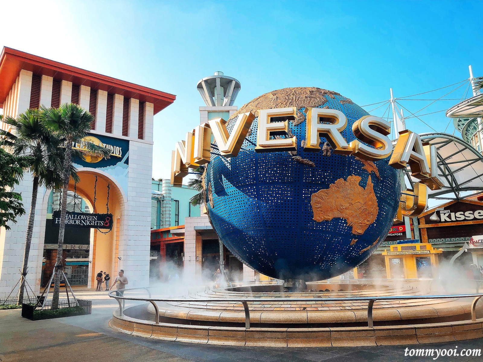 universal traveller singapore locations